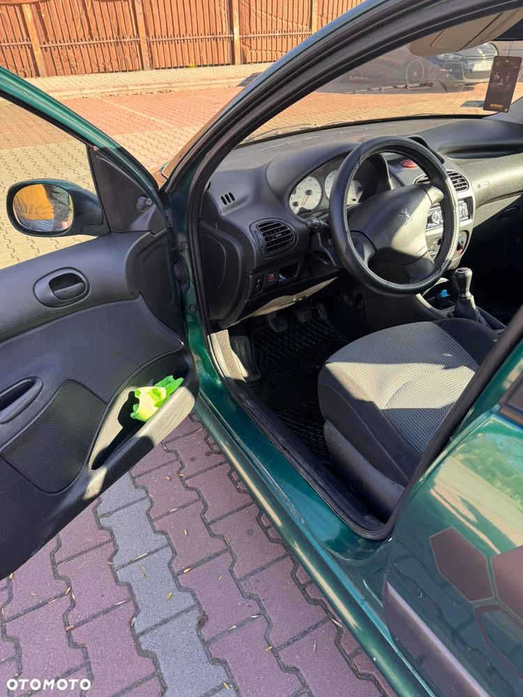 Peugeot 206 1.1 Mistral - 10