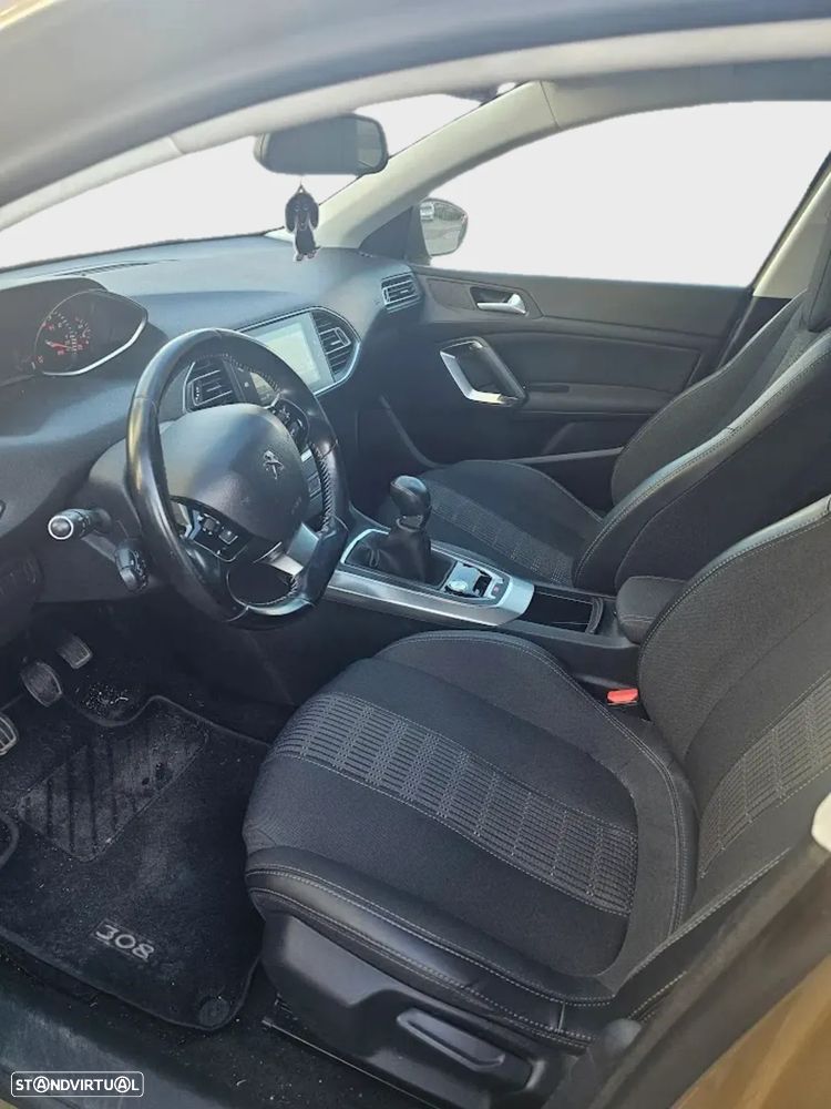 Peugeot 308 PureTech 130 Stop & Start GT-Line Edition - 6