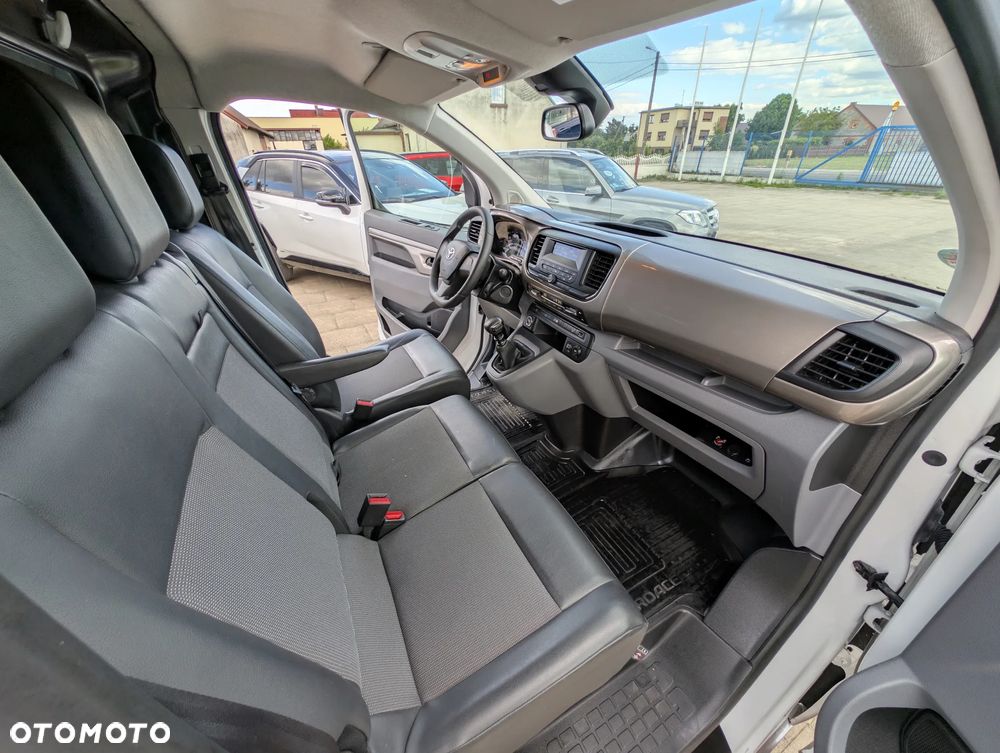 Toyota Proace - 30