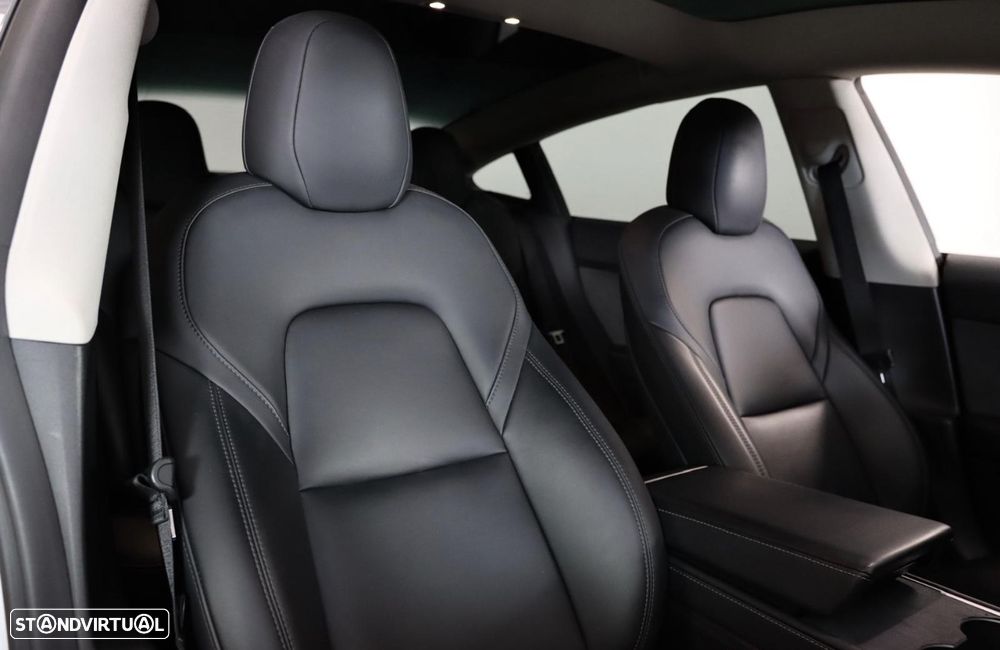 Tesla Model 3 Long Range AWD Dual Motor Performance - 11