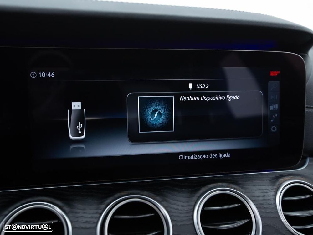 Mercedes-Benz E 220 - 23