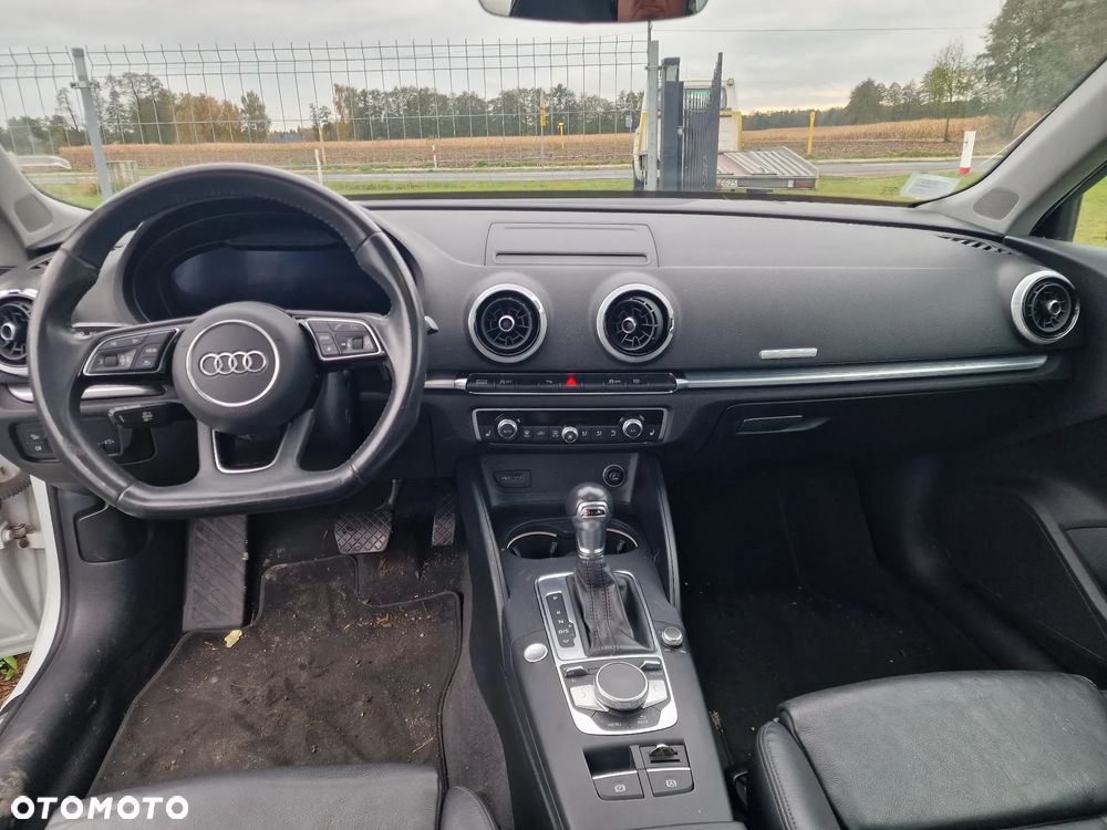 Audi A3 Sportback 35 TFSI cylinder on demand S tronic - 10