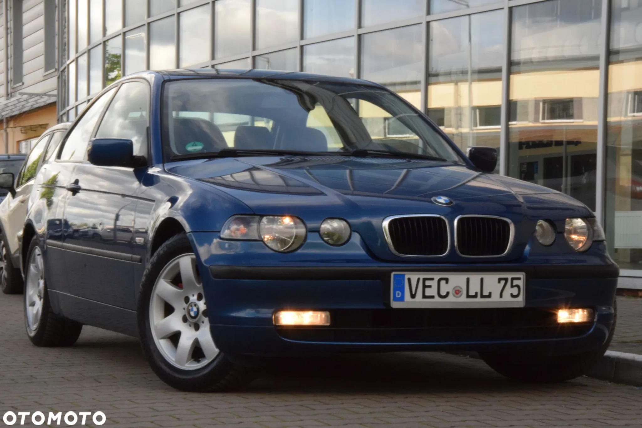 BMW Seria 3 316ti compact Edition Lifestyle - 13
