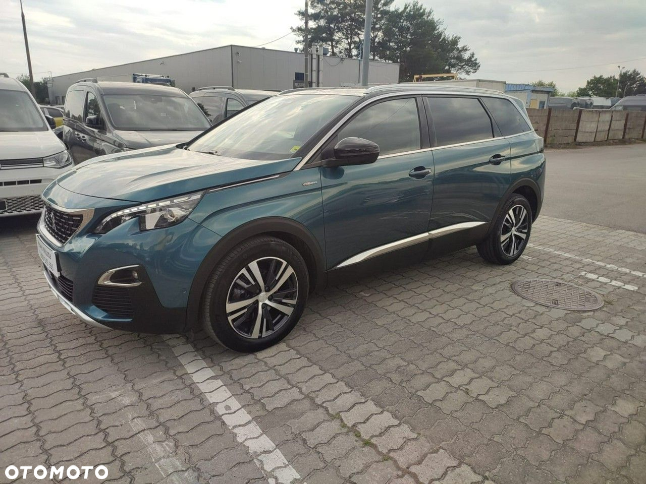 Peugeot 5008 1.6 PureTech GT Line S&S EAT8 - 25