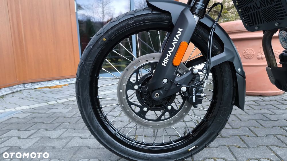 Royal Enfield Himalayan - 30