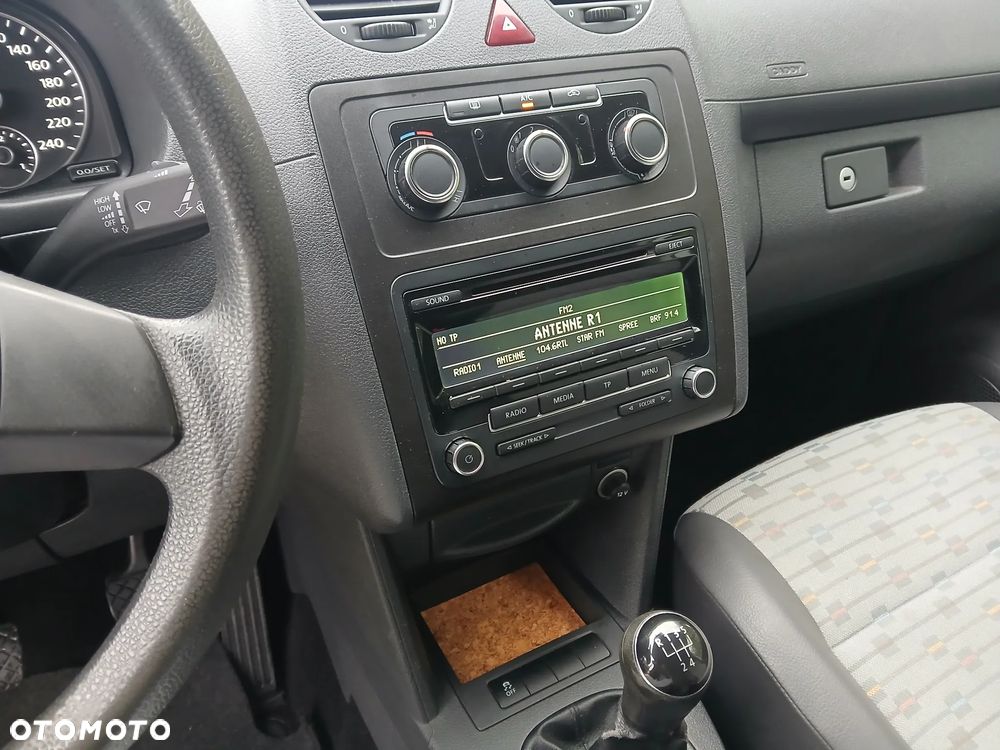 Volkswagen Caddy - 10