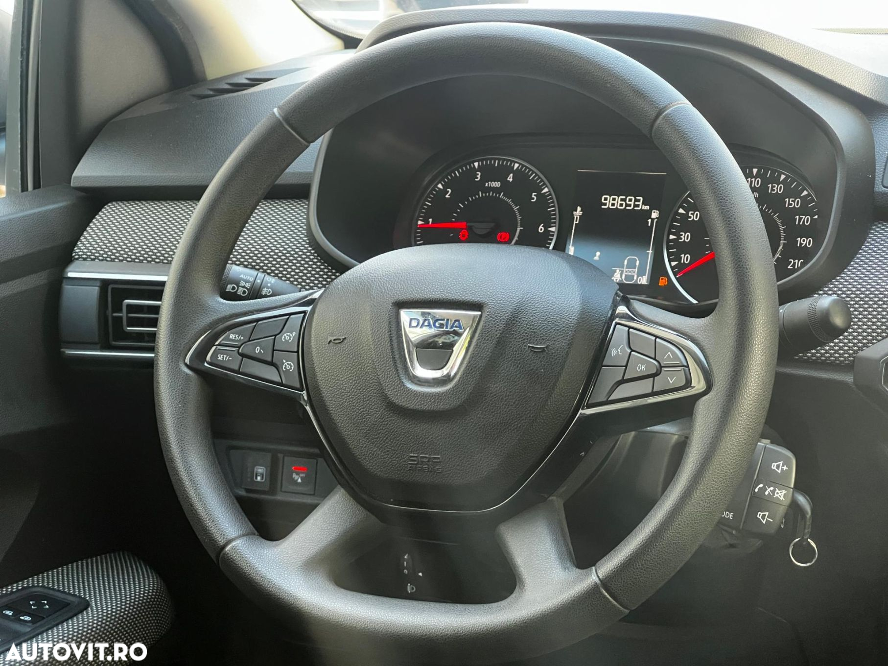 Dacia Logan - 10