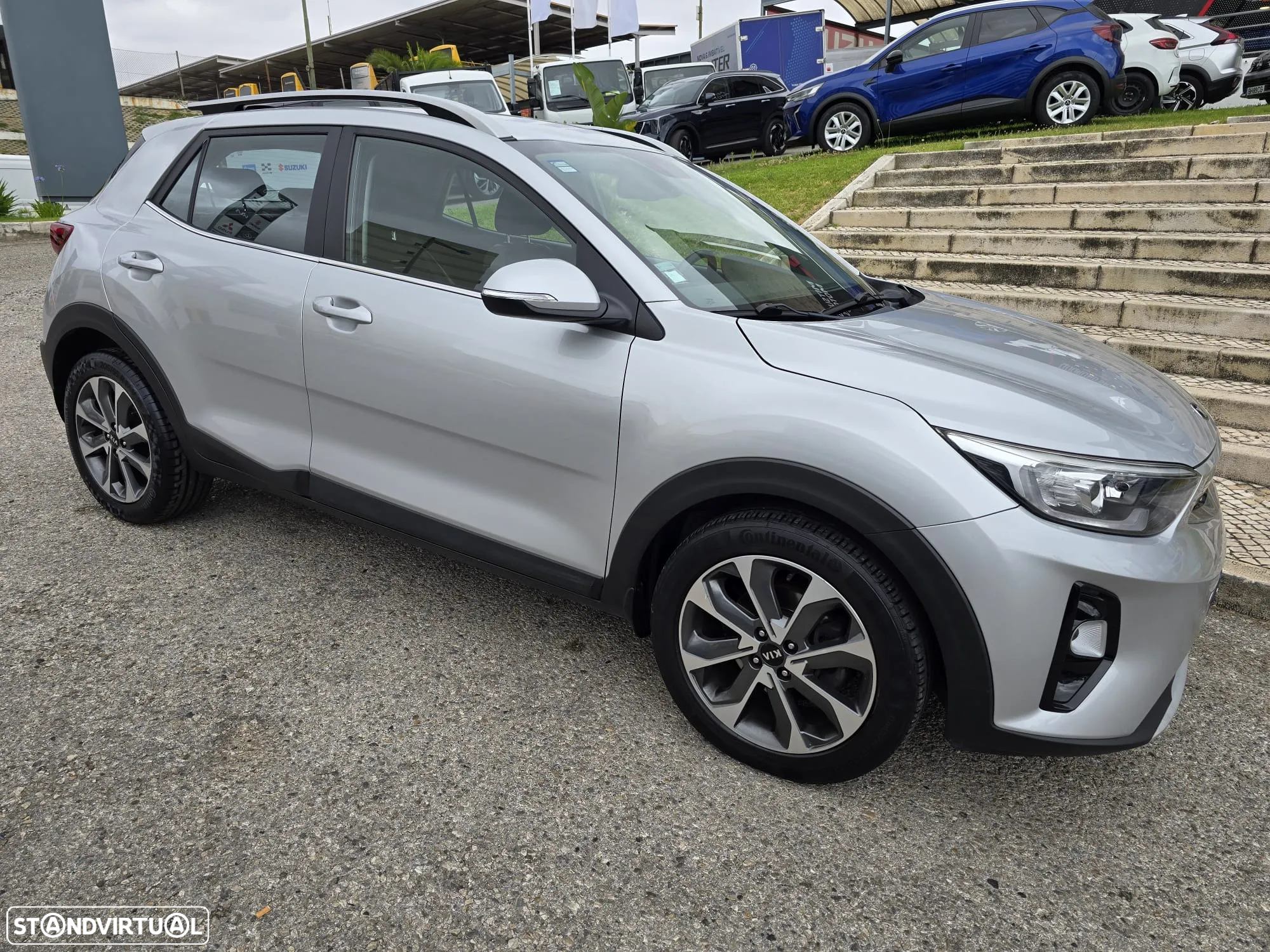 Kia Stonic 1.0 T-GDI TX 7DCT - 3