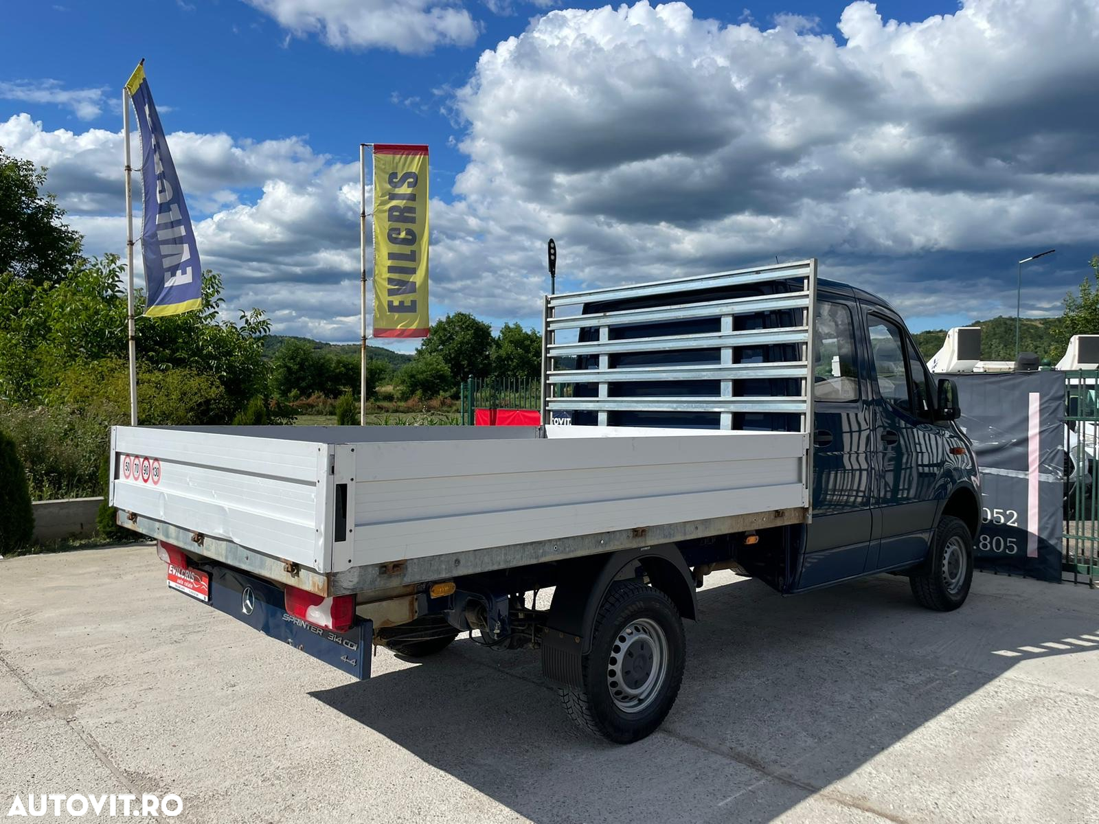 Mercedes-Benz Sprinter 4x4 DOKA - 16