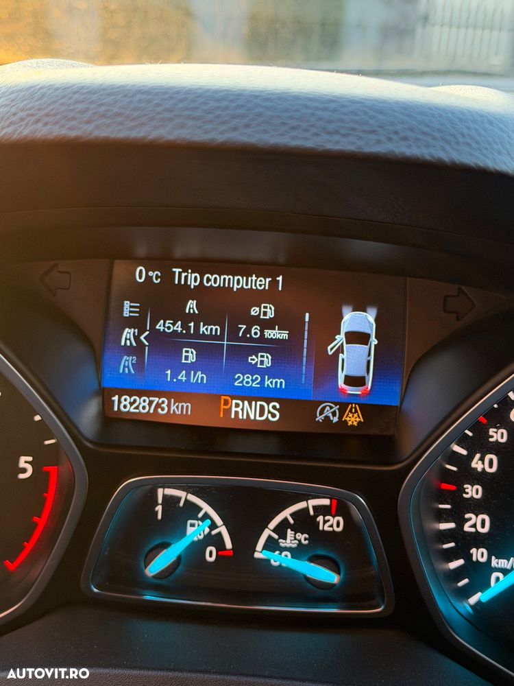 Ford Kuga 2.0 TDCi 4WD Powershift Trend - 10