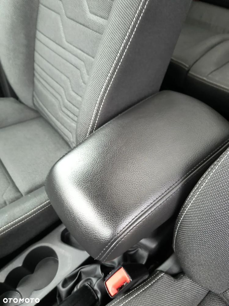 Ford Tourneo Connect 1.5 TDCi Start-Stop Trend - 32