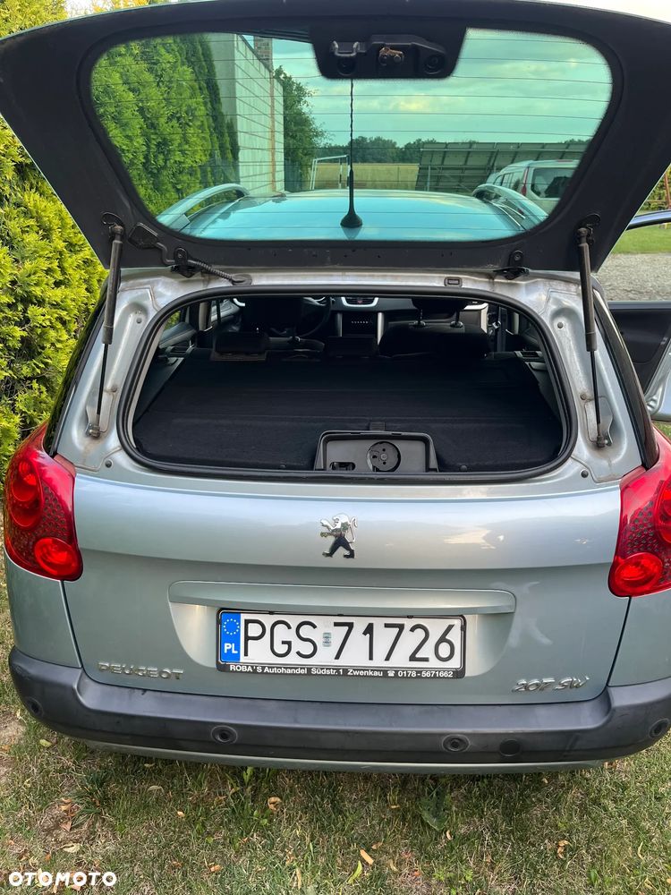 Peugeot 207 1.4 - 21