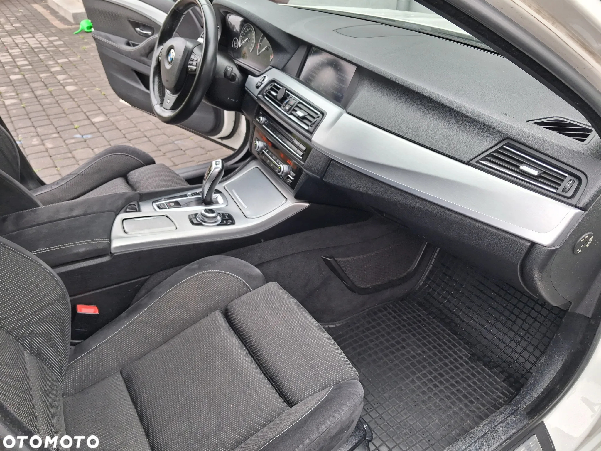 BMW Seria 5 - 22