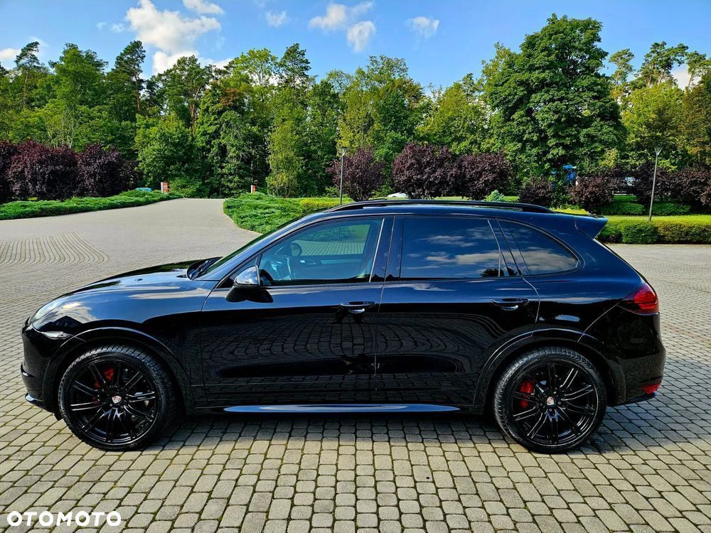 Porsche Cayenne - 3