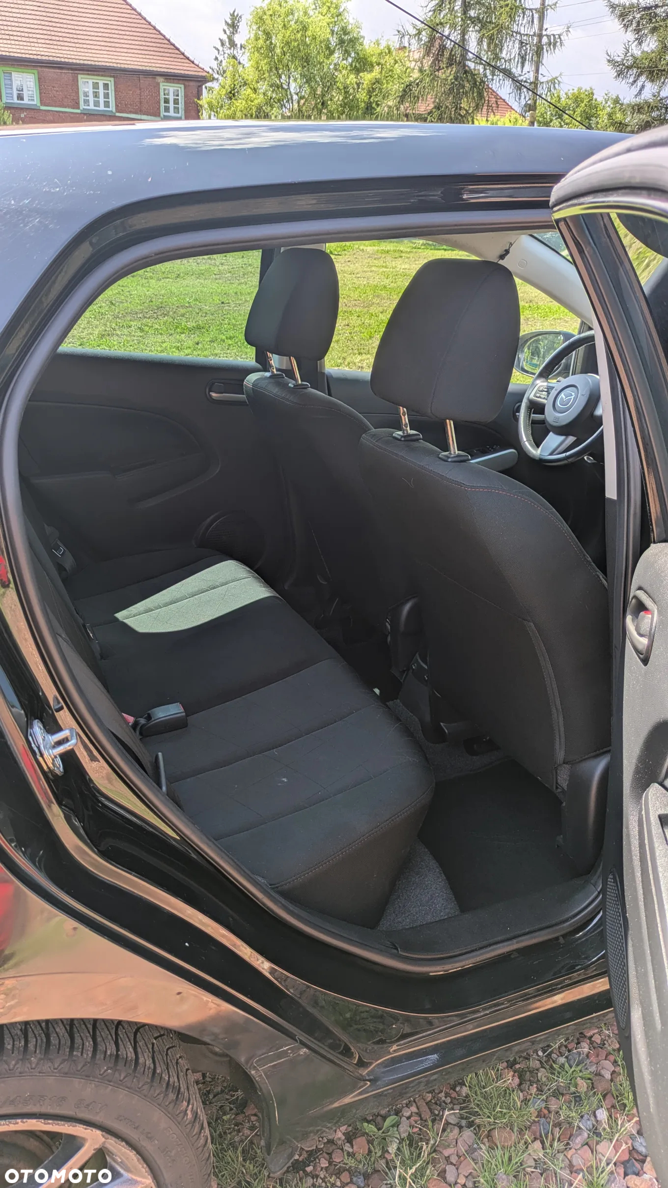 Mazda 2 1.3 Navi + - 10