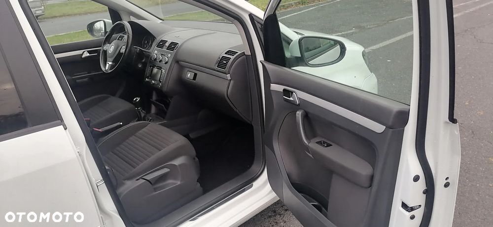 Volkswagen Touran 1.2 TSI Comfortline - 11