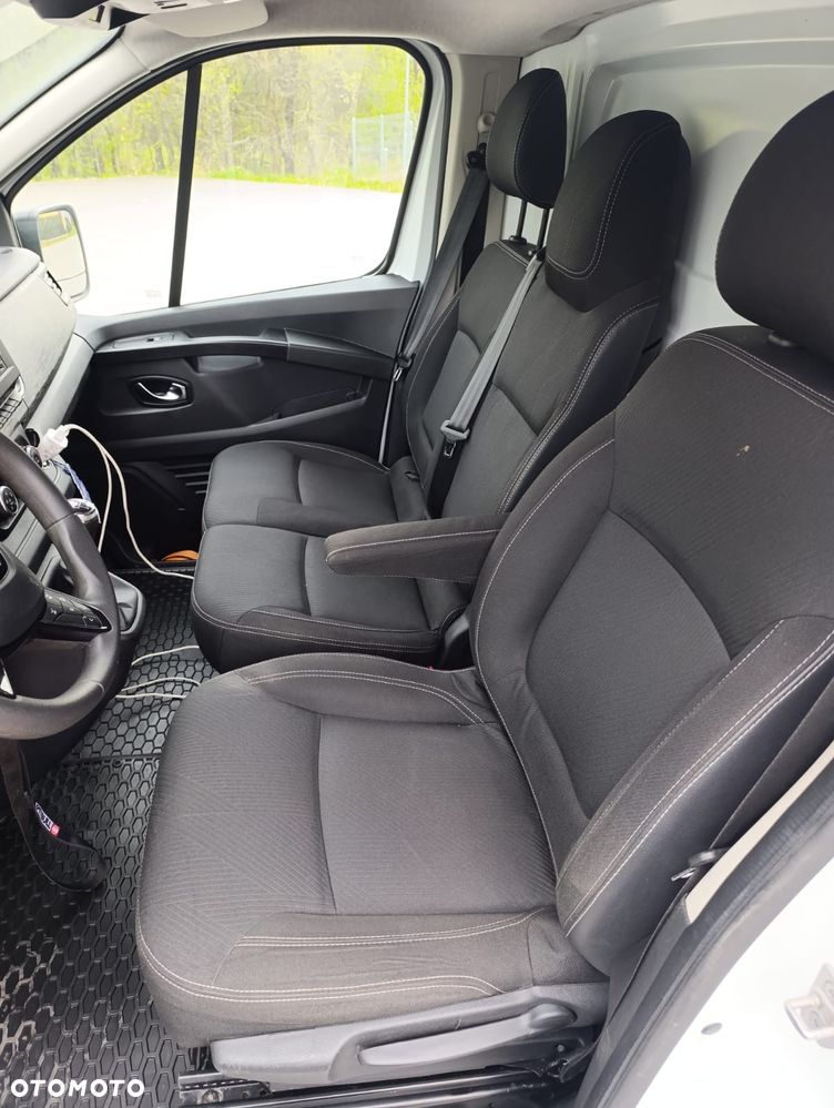 Renault Trafic - 8