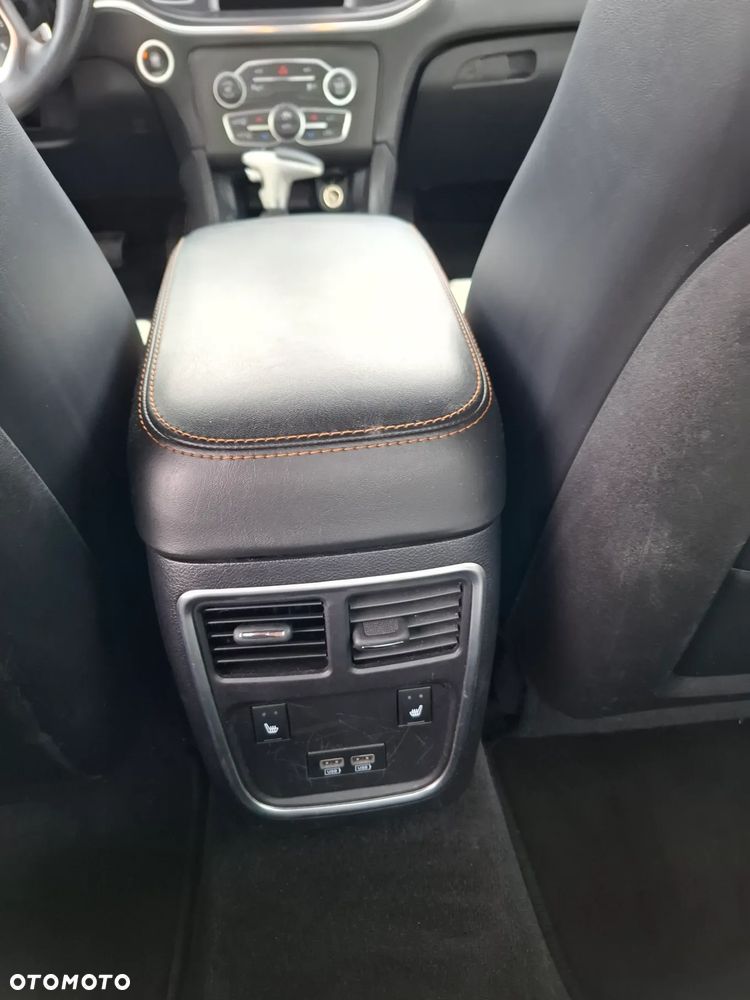 Dodge Charger 3.6 GT - 20