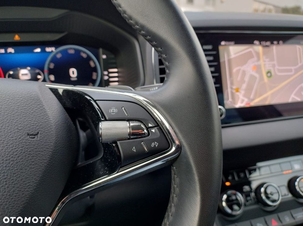 Skoda Karoq 1.5 TSI ACT GPF 4x2 Style DSG - 19