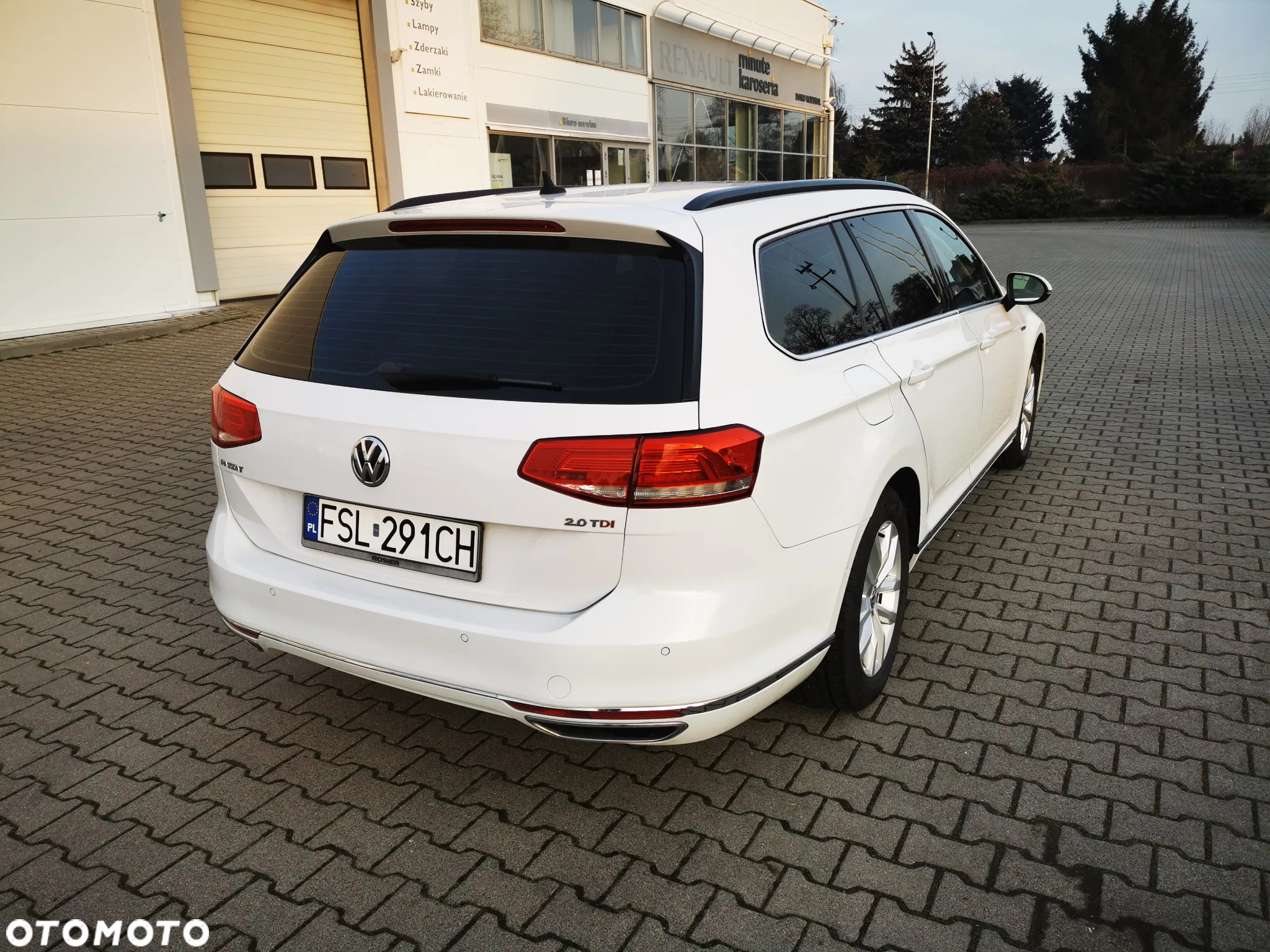 Volkswagen Passat 2.0 TDI BMT Highline DSG - 11