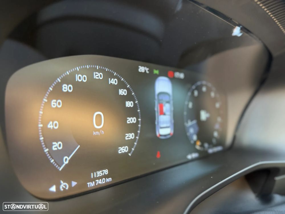 Volvo XC 40 1.5 T2 Momentum - 14