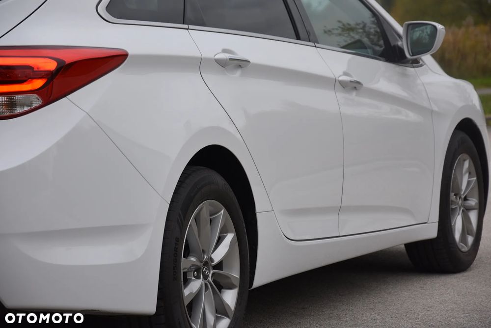 Hyundai i40 1.6 Comfort - 19