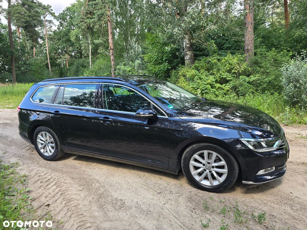Volkswagen Passat 2.0 TDI (BlueMotion Technology) DSG Comfortline - 12