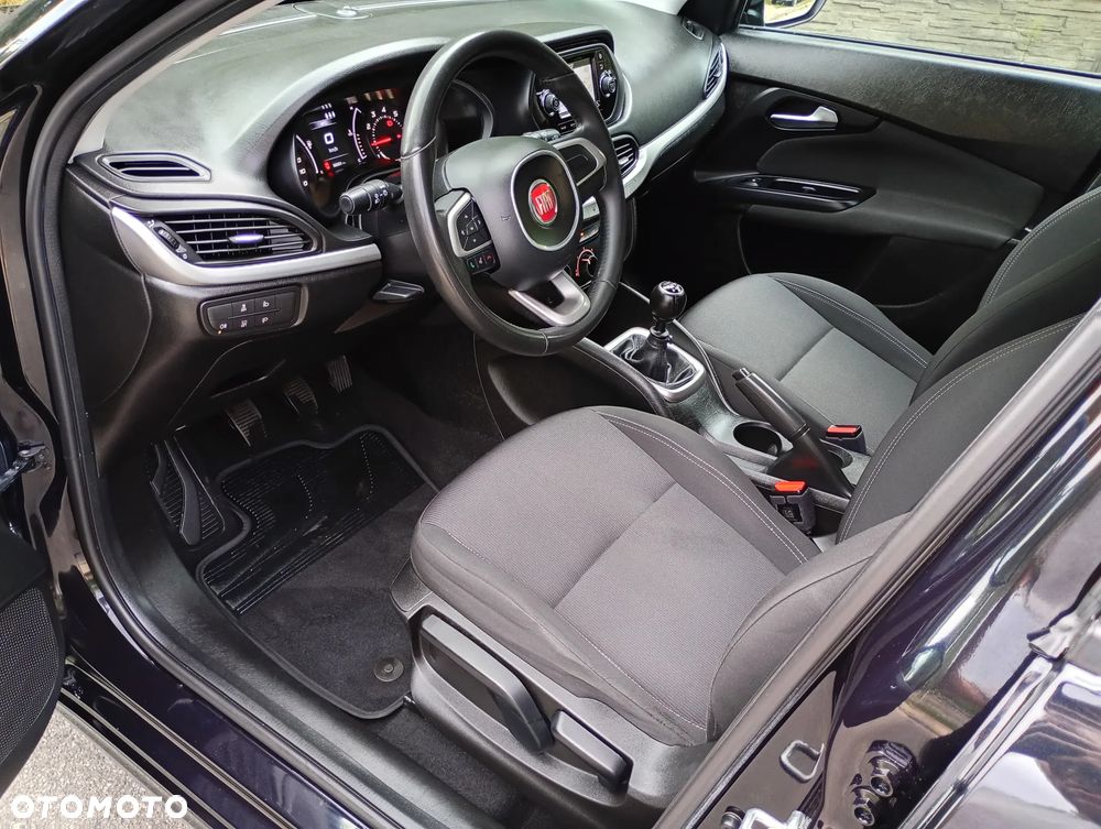 Fiat Tipo 1.4 16V More - 22