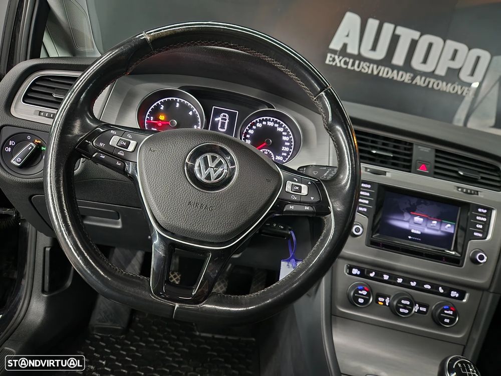 VW Golf 1.6 TDi Confortline - 12