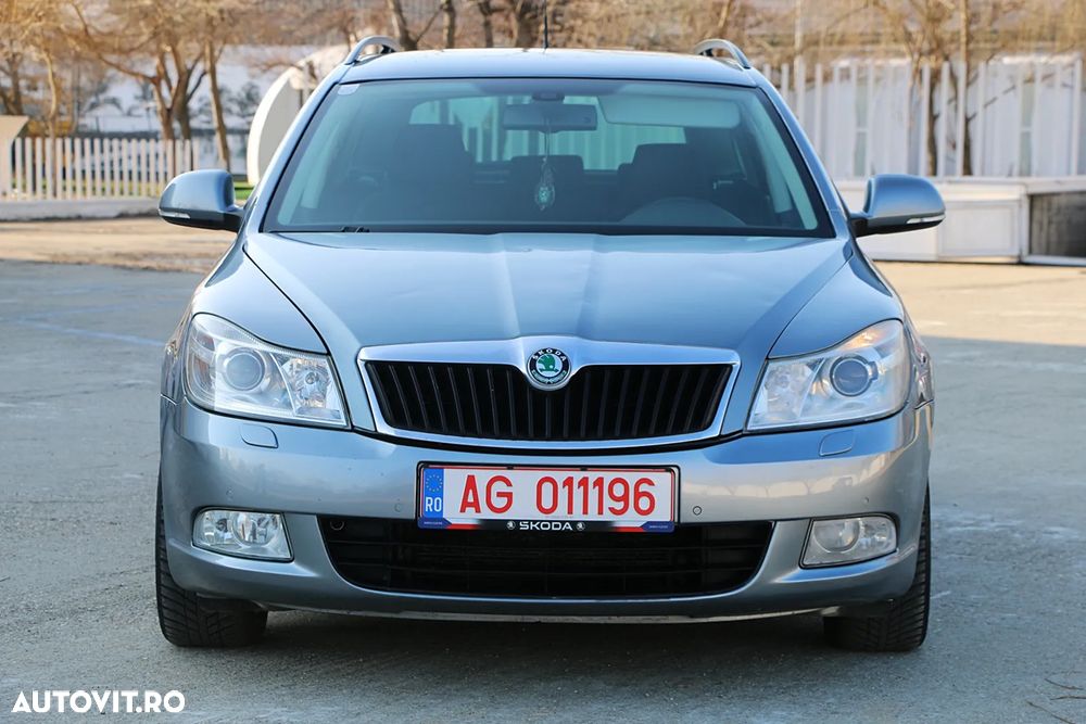 Skoda Octavia 1.6 TDI DPF Elegance - 3