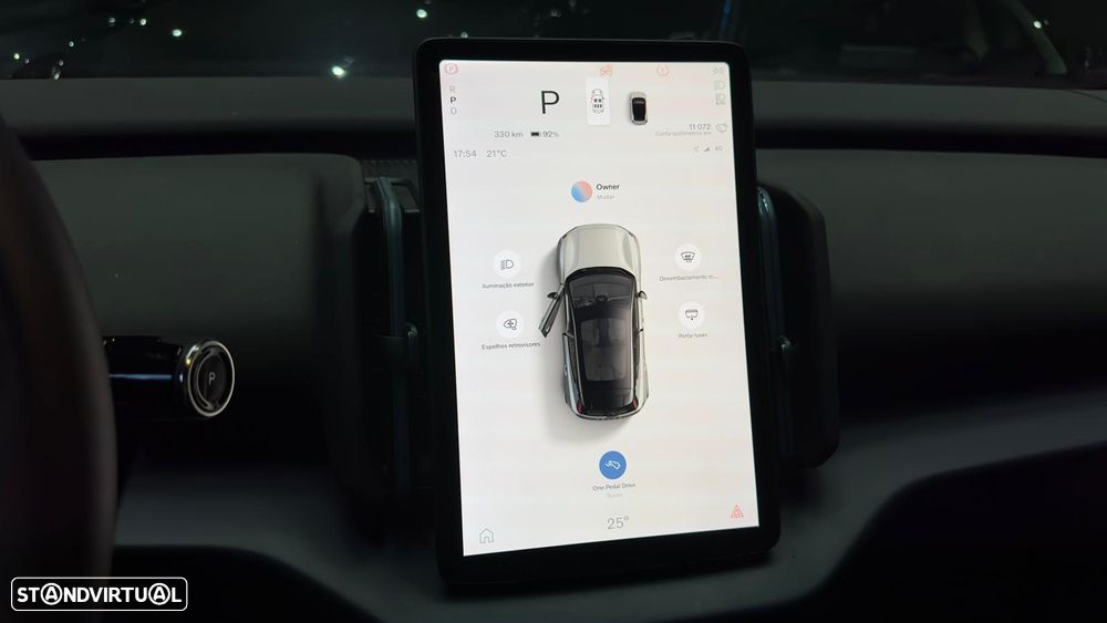 Volvo EX30 Single Motor Extended Range RWD Core - 47