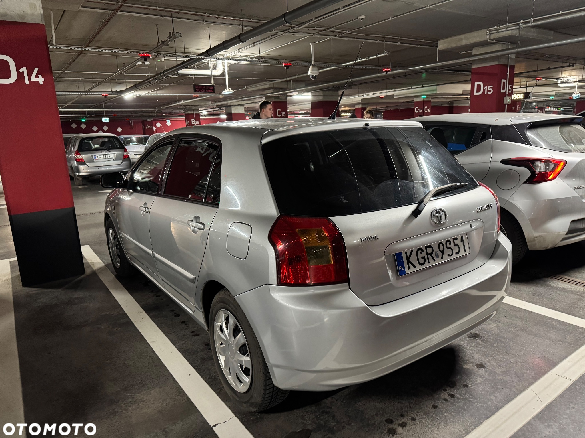 Toyota Corolla 1.6 VVT-i Sol - 5