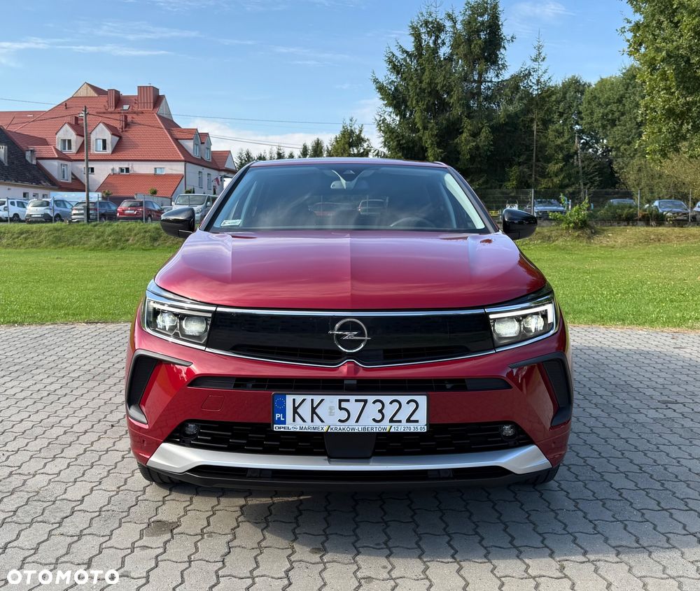 Opel Grandland X 1.2 T GPF Design&Tech S&S - 12