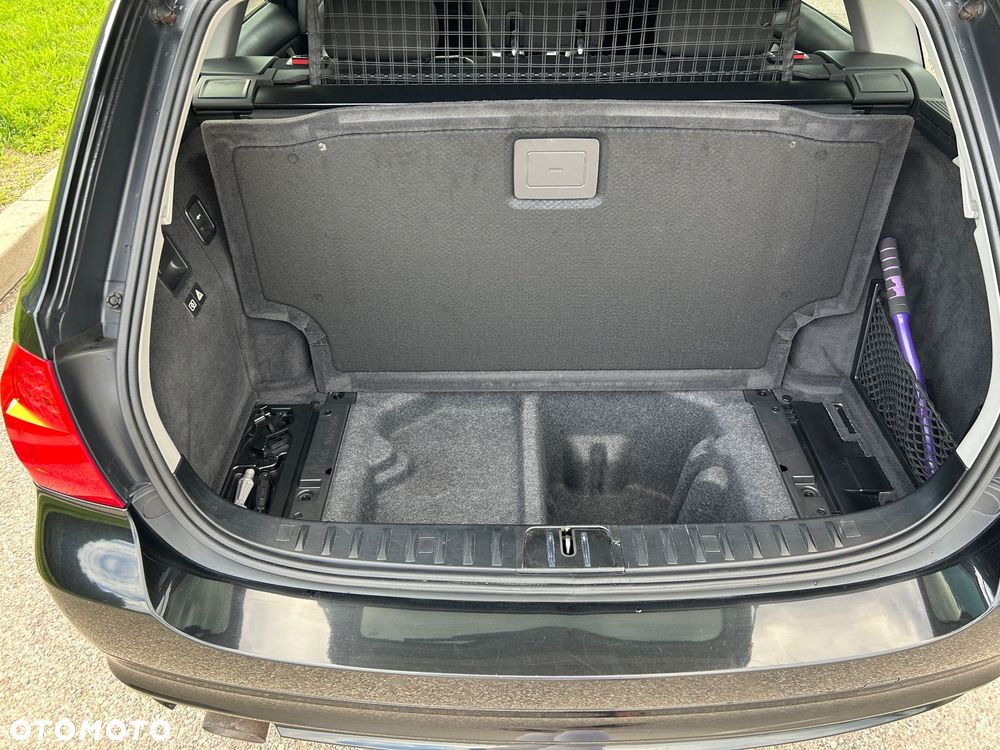 BMW Seria 3 318d - 6