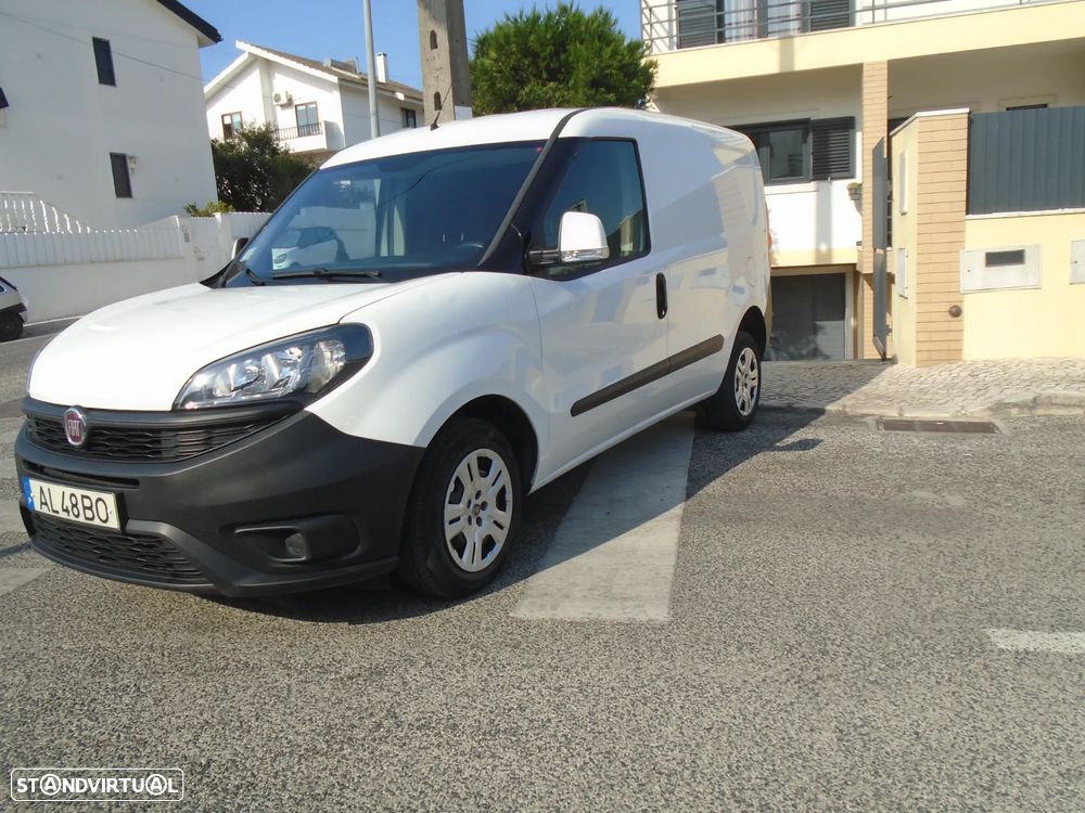 Fiat Doblo 1.3 M-JET 95 CV-  3 LUGARES-NACIONAL- IVA DEDUTIVEL - 2