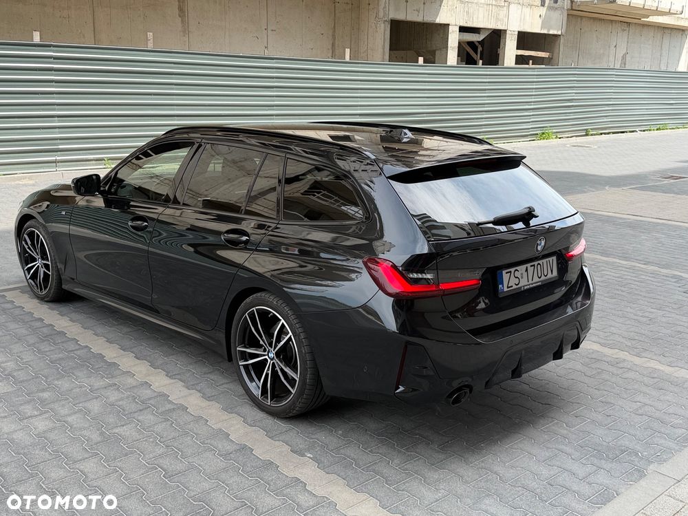 BMW Seria 3 320d xDrive MHEV M Sport sport - 11