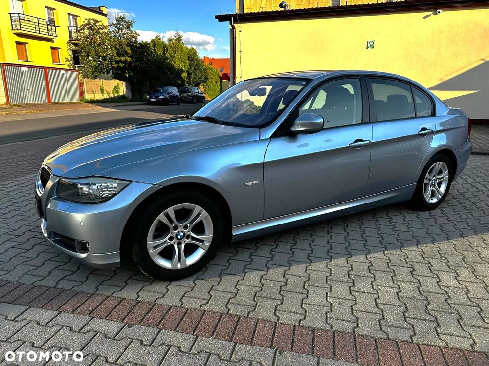 BMW Seria 3 320i Edition Exclusive - 8