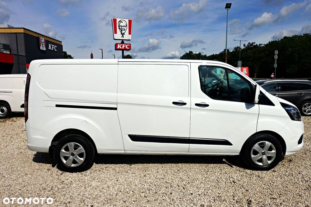 Ford Transit Custom - 11
