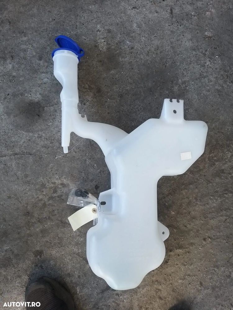 Vas Lichid Parbriz cod: H1BB17B613AD pentru Ford Fiesta 8 MK8 an 2017-2021 - 1