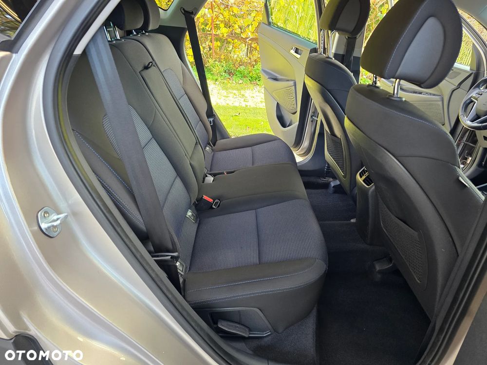 Hyundai Tucson ver-1-7-crdi-bluedrive-classic-2wd-dct - 15