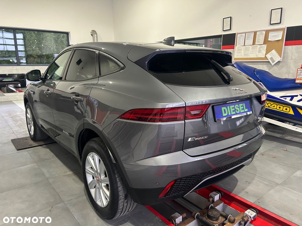 Jaguar E-Pace D150 R-Dynamic - 5