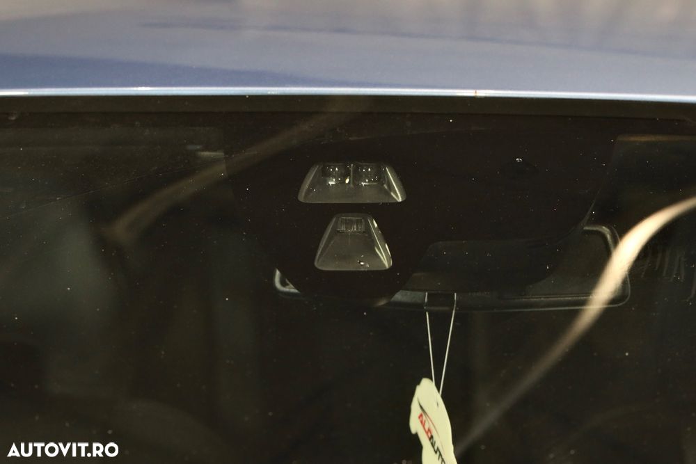 Volvo V40 D2 RDesign - 33