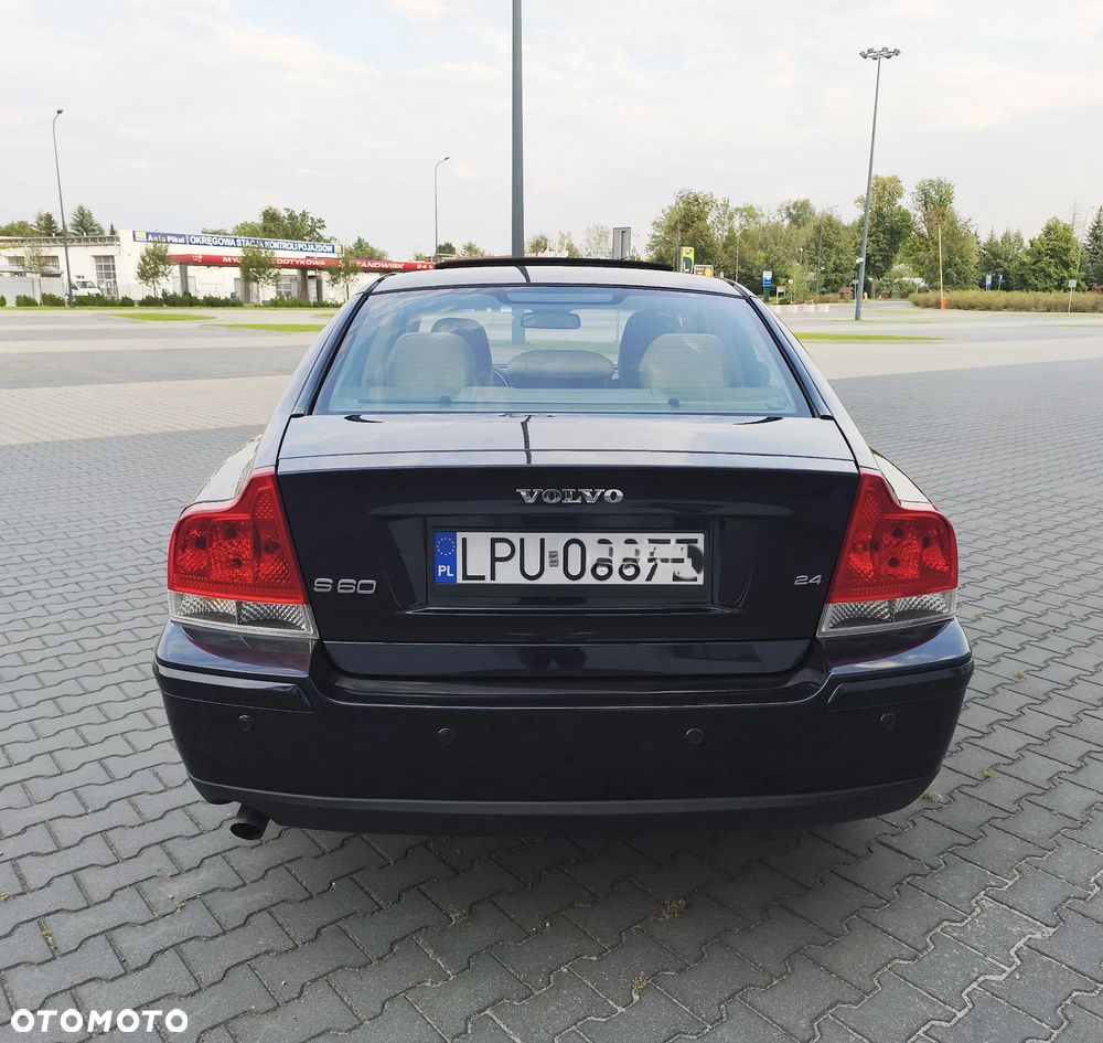 Volvo S60 2.4 Summum - 9