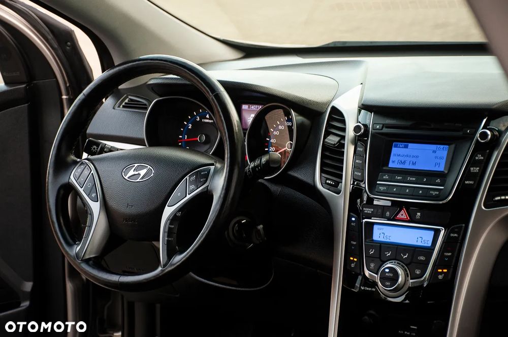 Hyundai i30 - 22
