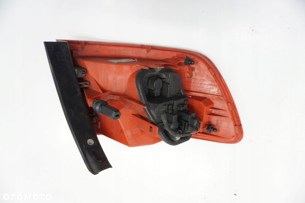 AUDI A6 C6 KOMBI LAMPA PRAWY TYŁ 4F9945096H - 5