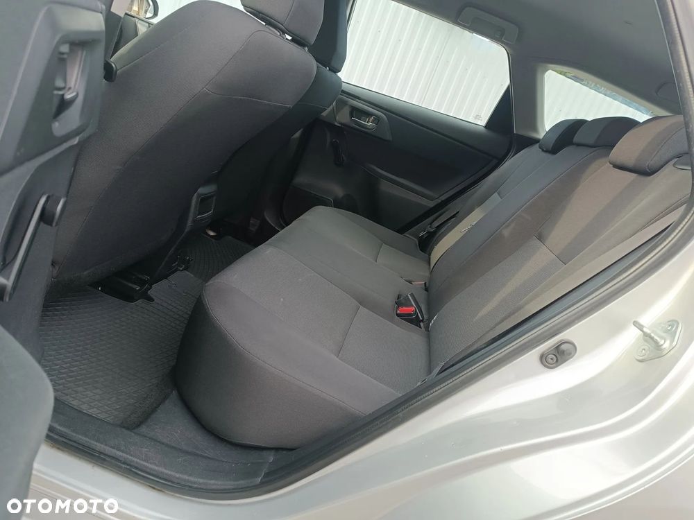 Toyota Auris 1.6 Active - 17