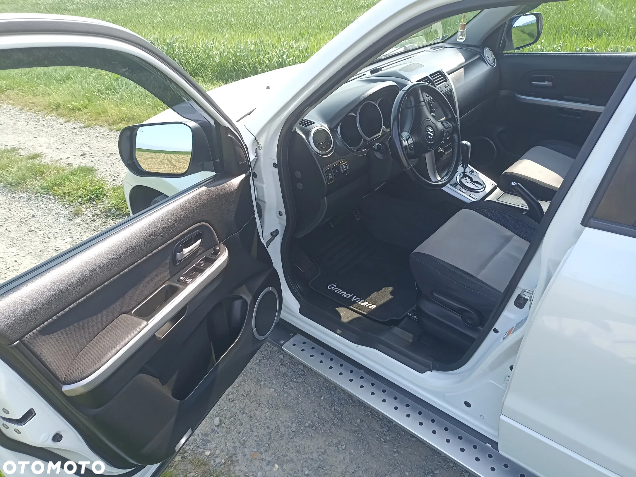 Suzuki Grand Vitara 2.4 Premium EU5 - 24