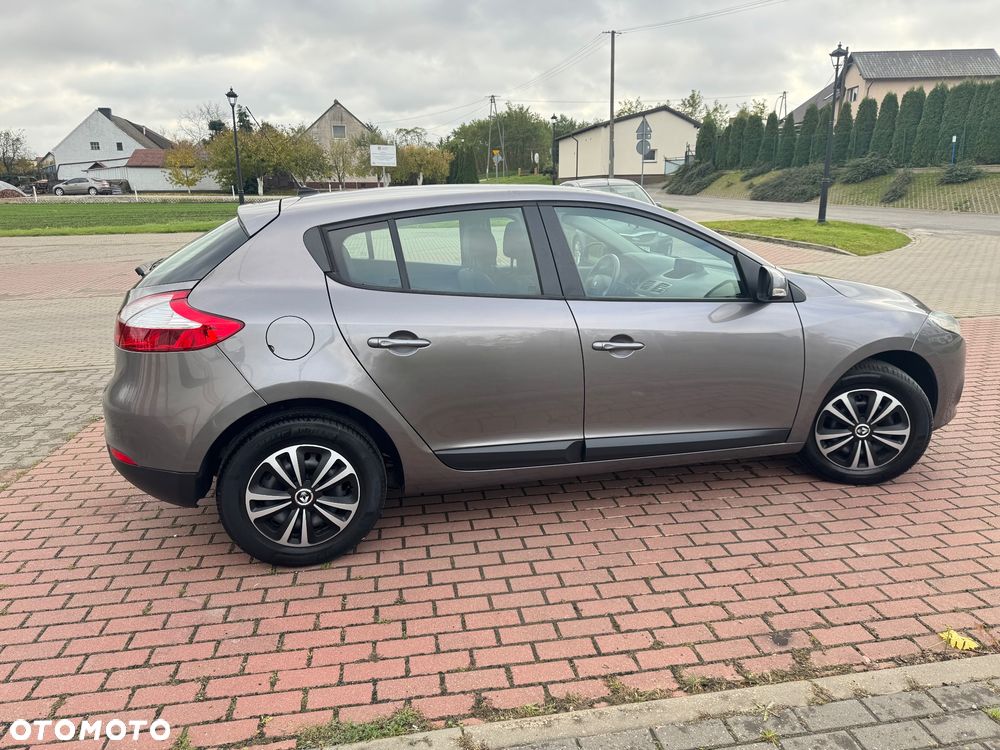 Renault Megane 1.6 16V 110 Dynamique - 16