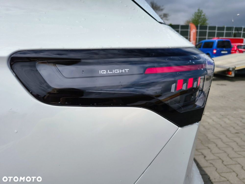 Volkswagen Tiguan 1.5 eTSI R-Line Plus DSG - 9