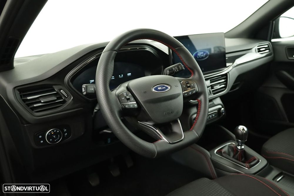 Ford Focus 1.0 EcoBoost MHEV ST-Line X - 7
